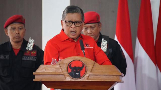 Sekretaris Jenderal DPP PDI Perjuangan (PDIP) Hasto Kristiyanto Kembali melanjutkan safari politik dan konsolidasi untuk Pilkada 2024, yang kini berlangsung di Yogyakarta.