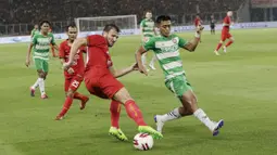 Sepanjang pertandingan, Marco Motta tampil tenang dan disiplin dalam mengawal lini pertahanan skuat Macan Kemayoran. (Bola.com/M Iqbal Ichsan)