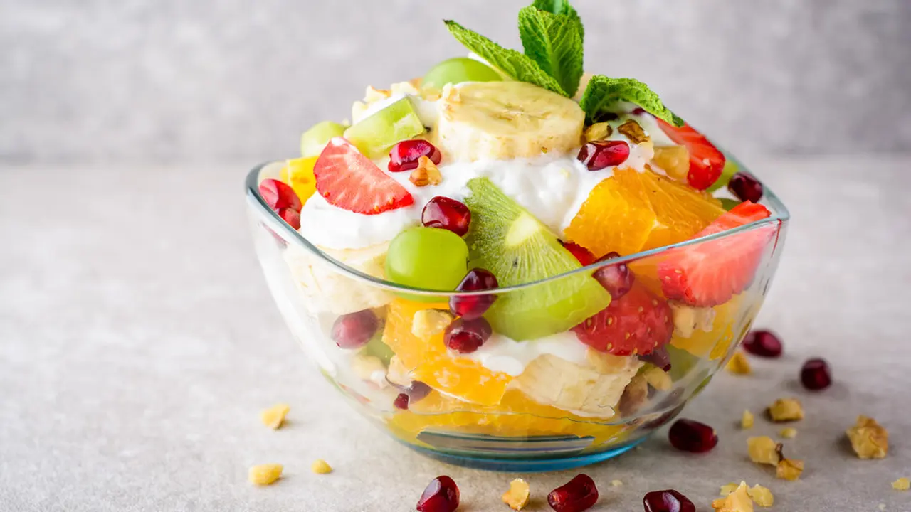 Bisa Custom Bentuk Bikini Sampai Gajah, Topping Buah Puding Astameva Begitu Menggoda