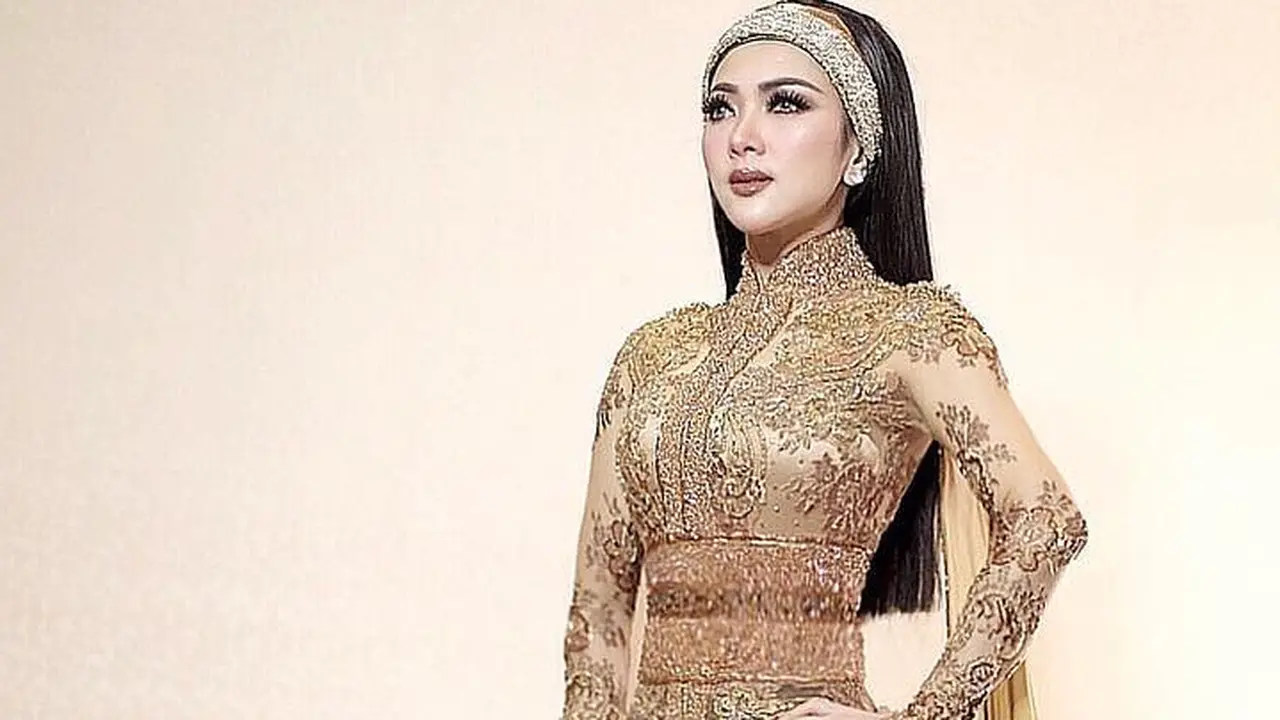 [Bintang] Syahrini