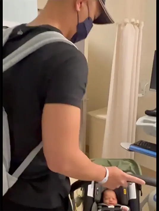 Nikita Willy (Instagram/yorafebrina)