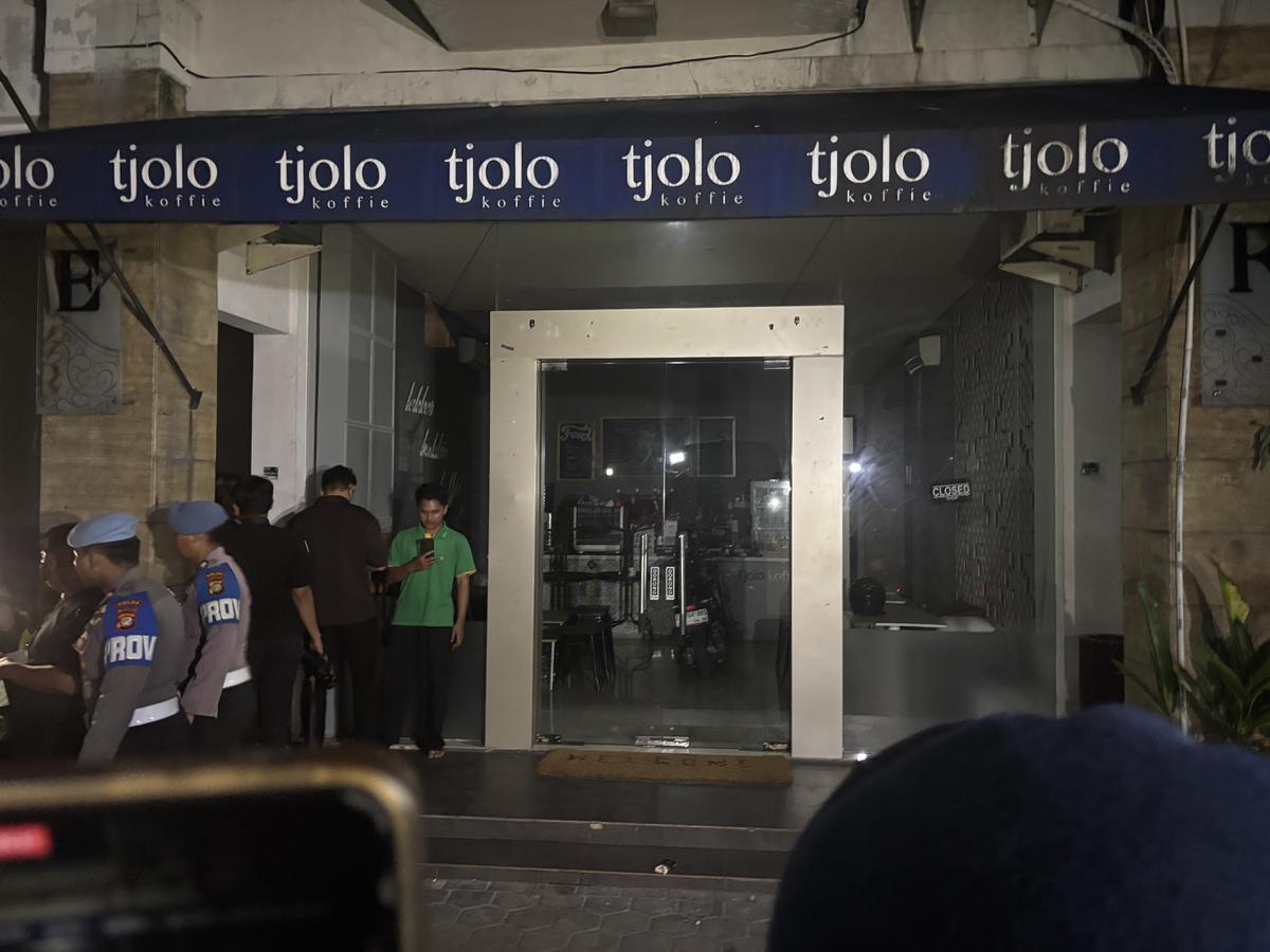 Kortastipidkor Kembali Geledah Tengah Malam, Kali Ini Ruko di Cipete