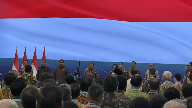 Presiden Prabowo Subianto menghadiri sarasehan ekonomi di Menara Mandiri Sudirman, Jakarta.