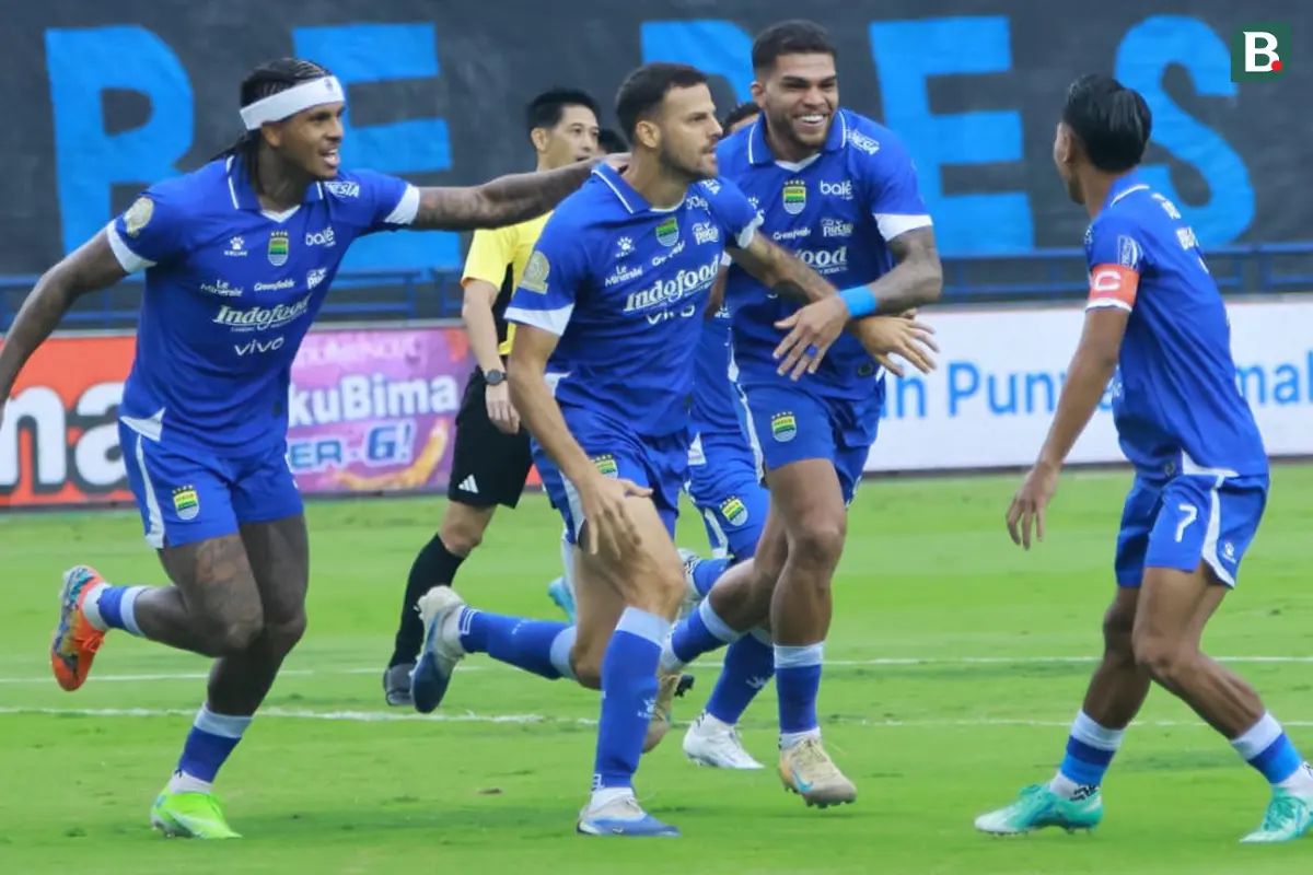 Persib Bandung vs PSIM Yogyakarta