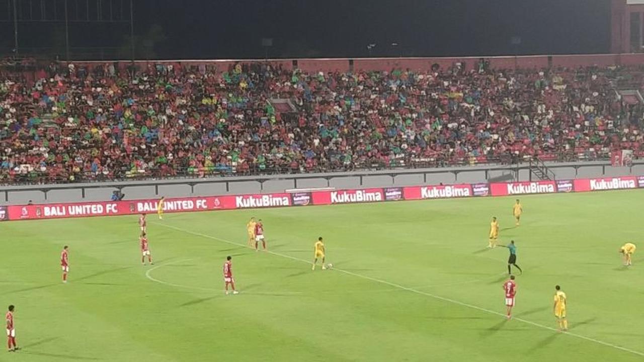 Persebaya Kalahkan Bali United 3-1, Bajul Ijo Merangsek ke Papan Atas Klasemen