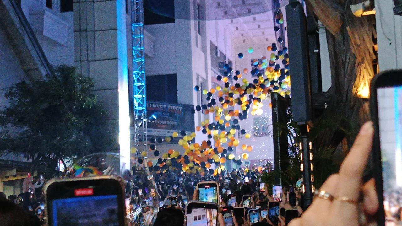 Harapan-Harapan Menggema di Jalan Braga Bandung, jadi Momen Haru Malam Tahun Baru 2026