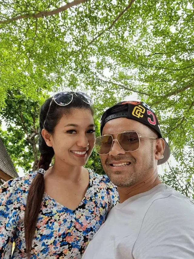 Romantisme Judika dan istri