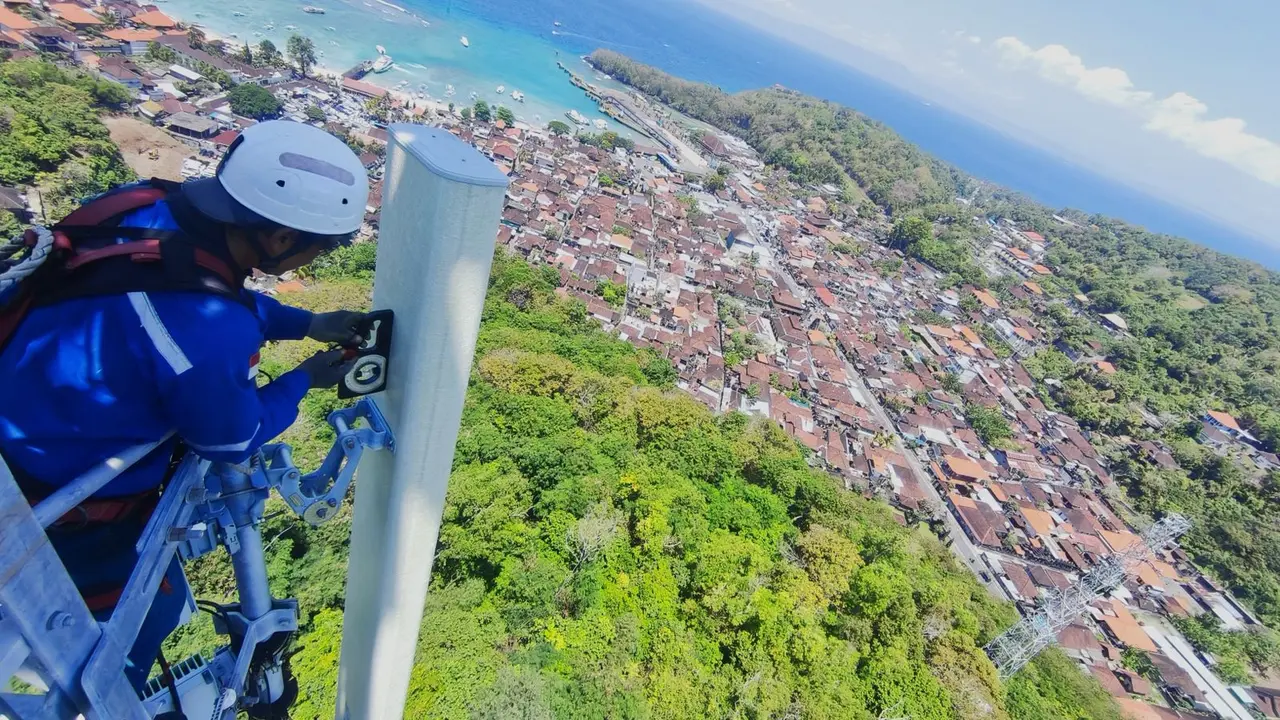 BTS XLSmart di Bali. Credit: XLSmart