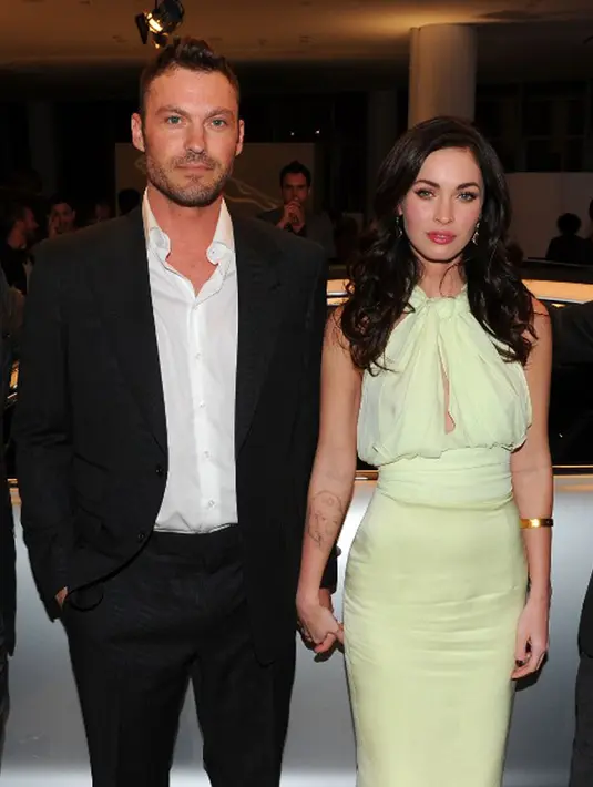 Brian Austin Green dan Megan Fox menghadiri HUT ke-50 Jaguar E -Type di New York City. Foto diambil 20 April 2011. Pasangan yang beda usia 13 tahun itu memutuskan bercerai setelah lima tahun menikah. (Andrew H. Walker/Getty Images untuk Jaguar/AFP)
