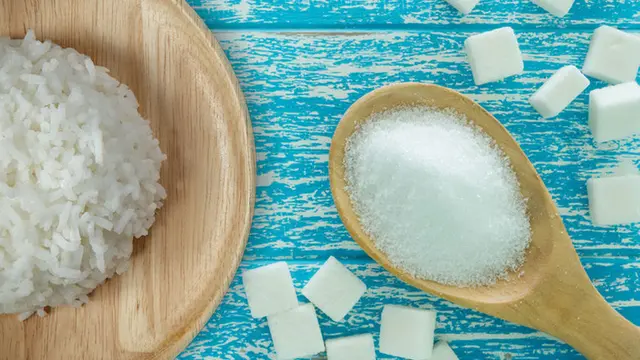 Antara Nasi Putih dan Gula, Mana Lebih Berisiko Diabetes? (123rf)