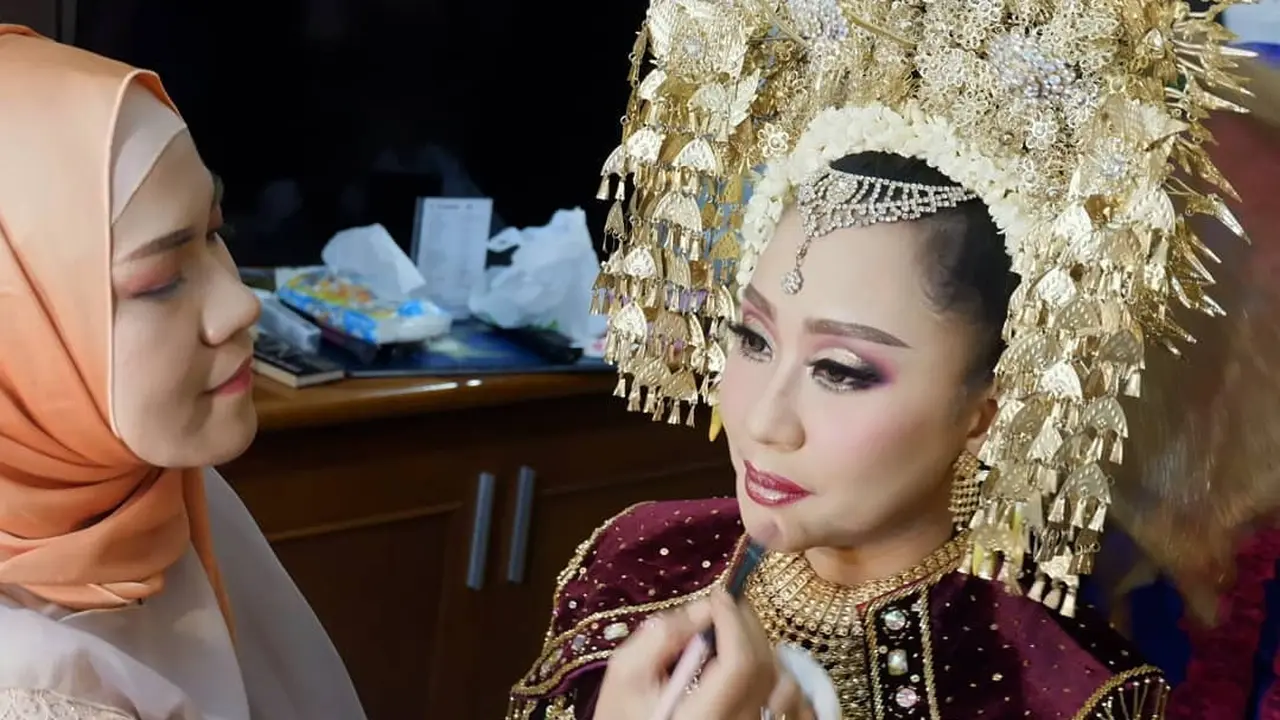 [Bintang] Chikita Meidy