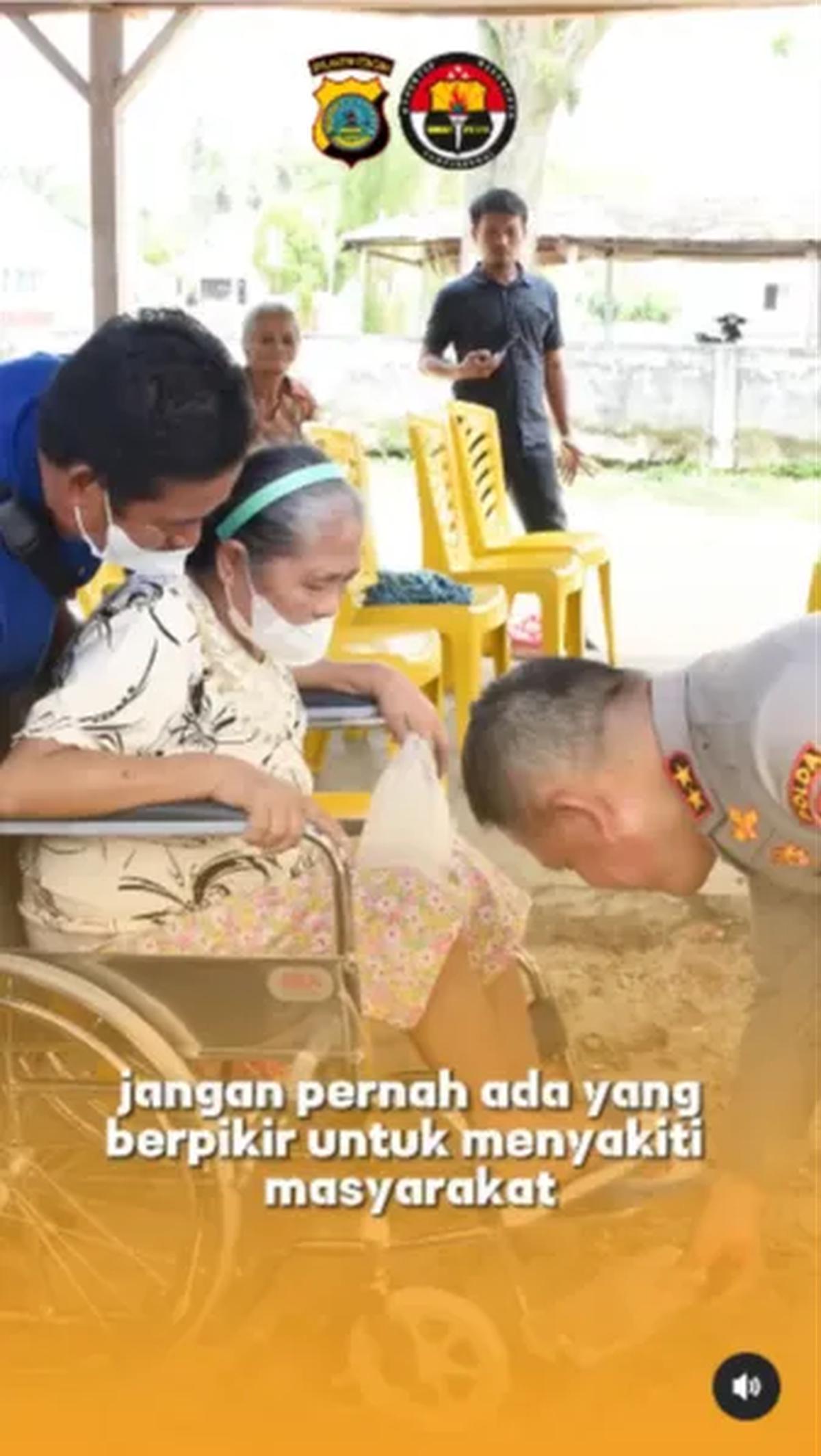 Ia lantas kembali menekankan kepada anak buahnya untuk jangan pernah menyakiti masyarakat. <br>