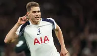 Liverpool Bisa Selamatkan Micky van de Ven dari Mimpi Buruk di Tottenham Hotspur