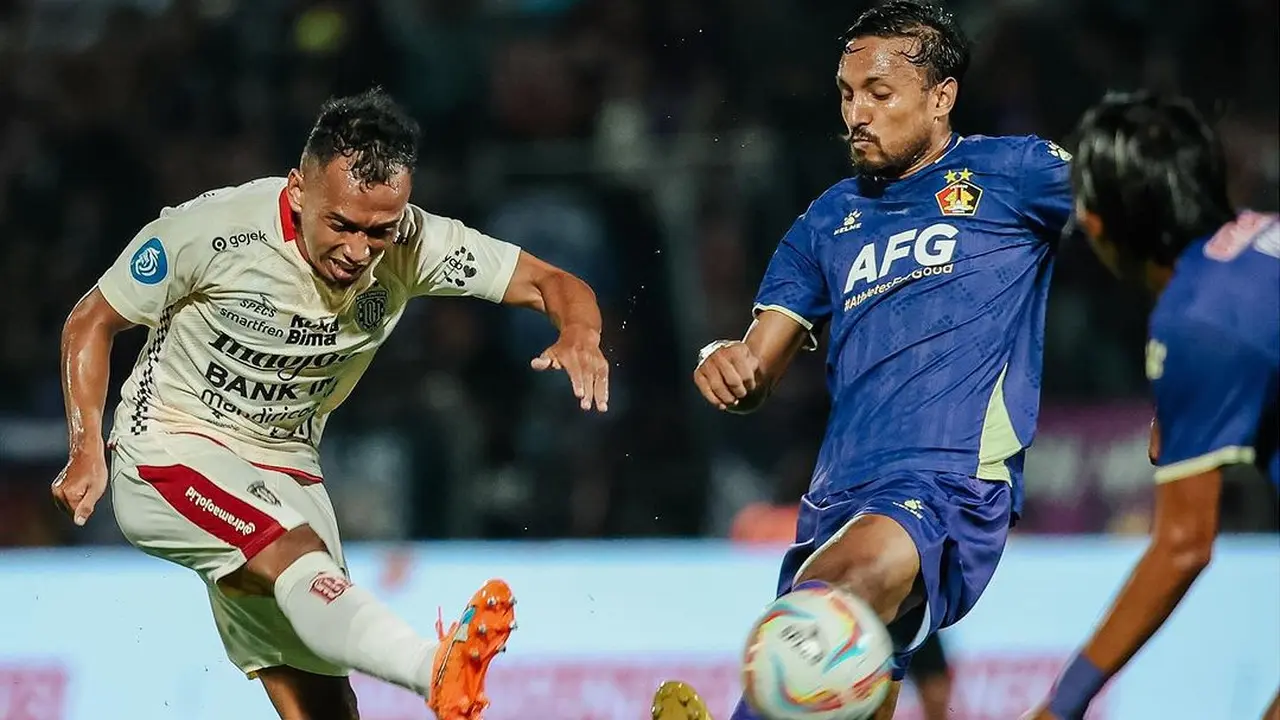 Persik Kediri Vs Bali United di BRI Liga 1 2023/2024.