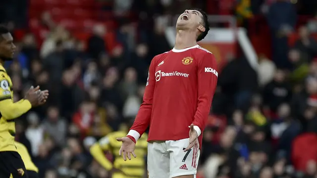 Foto: Utak Atik Rangnick Hanya Bisa Bikin Manchester United Tampil Dominan Kontra Watford di Liga Inggris, Cristiano Ronaldo Tetap Tumpul