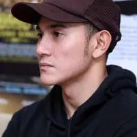 Vino G Bastian merupakan aktor kebanggaan tanah air, namanya pun kian melejit setelah membintangi film layar lebar Indonesia. (Nurwahyunan/Bintang.com)