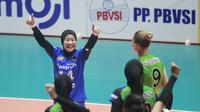 Libero Jakarta&nbsp;Pertamina Fastron Dita Azizah (14) berselebrasi dengan rekan-rekannya saat pertandingan final four PLN Mobile Proliga 2023 melawan Jakarta BIN di GOR Tridharma Gresik,&nbsp;Minggu, 26 Februari 2023.&nbsp;(foto: Proliga)
&nbsp;