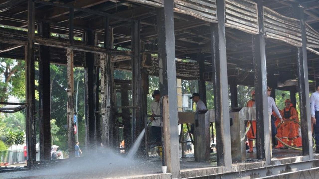 402 Petugas Gabungan Dikerahkan dalam Pembersihan Fasum Jaksel Pasca Demonstrasi