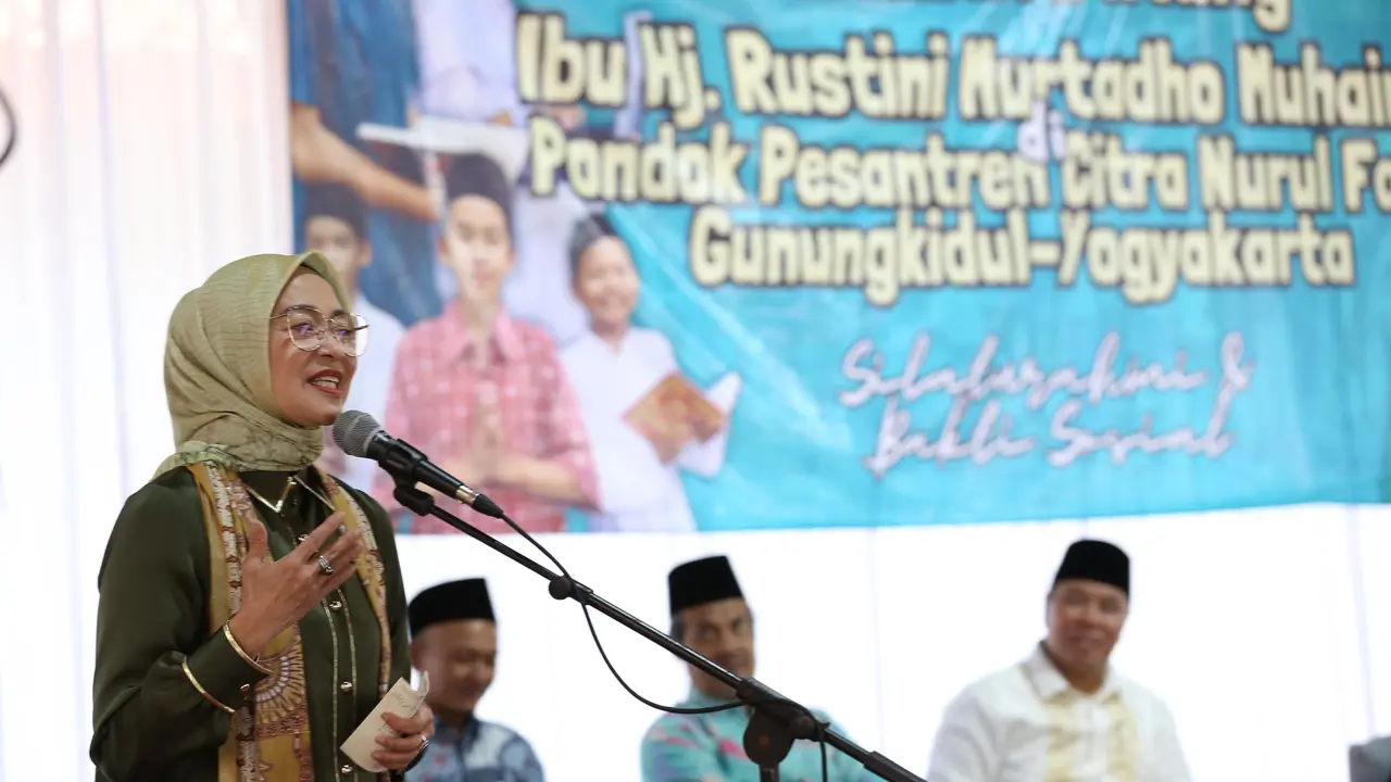 Pembina DPP Perempuan Bangsa, Rustini Muhaimin Iskandar, di Pondok Pesantren Citra Nurul Falah, Kelurahan Getas, Playen, Selasa (11/3) (Istimewa)
