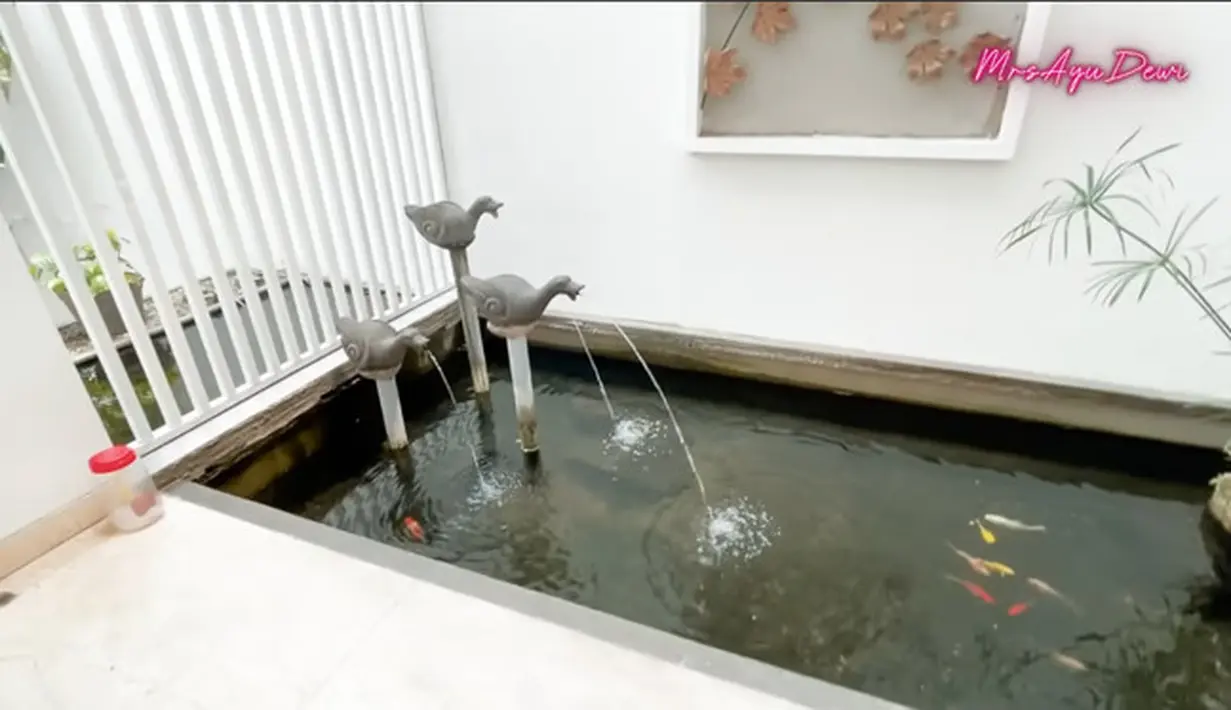 Rumah Kedua Luna Maya (Youtube/ MrsAyuDewi)