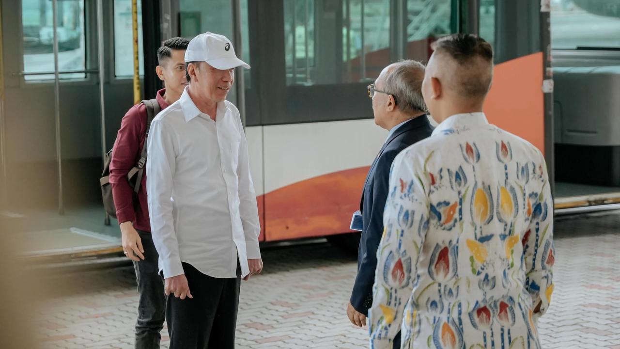 Jokowi Tiba di Singapura