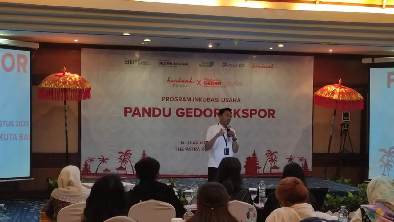 Department Head TJSL Pelindo, Febrianto Zenny menjelaskan, Program Inkubasi Usaha Pandu Gedor Ekspor merupakan program kolaborasi antara Pelindo dan PT Sarinah (Persero). Tujuannya, mendorong para pelaku Usaha Mikro dan Usaha Kecil (UMK) agar bisa ‘naik k