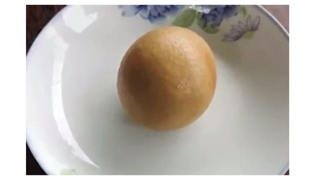 Sembelih Ayam Yang Tak Kunjung Bertelur Wanita Ini Jadi Kaya