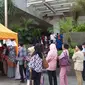 PD Pasar Jaya menggelar pasar murah. (Liputan6.com/Delvira Hutabarat)