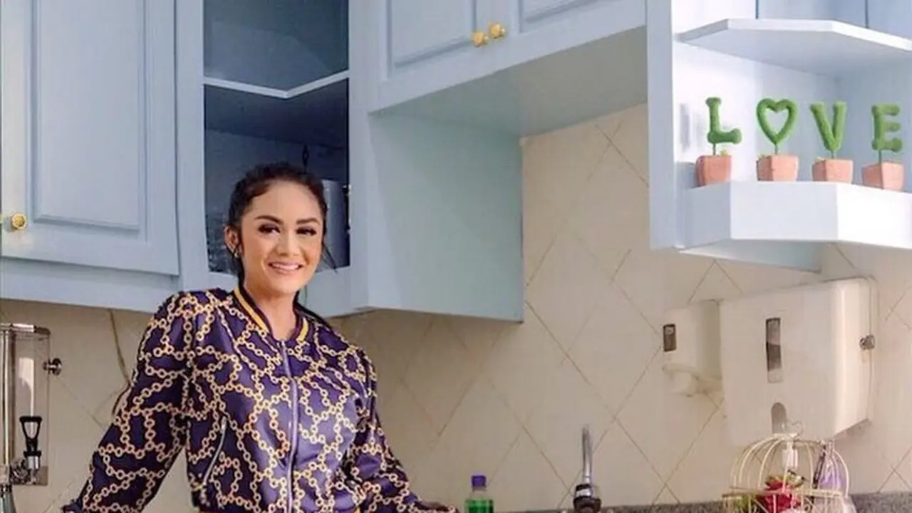 Potret dapur Krisdayanti (Sumber: Instagram/@krisdayantilemos)