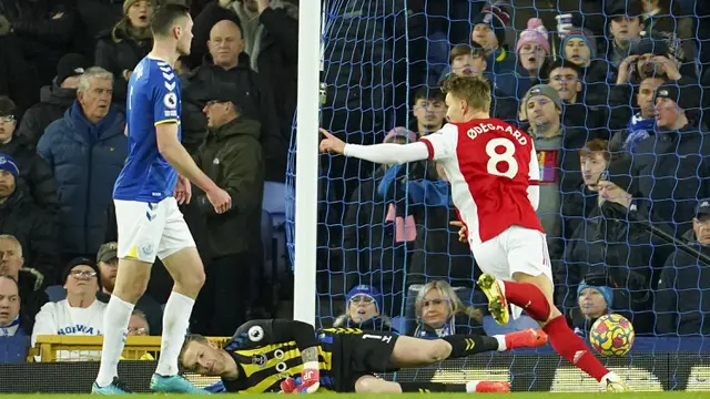 Foto: Arsenal Jadi Korban Pelepas Dahaga 8 Partai Tanpa Kemenangan Everton di Liga Inggris