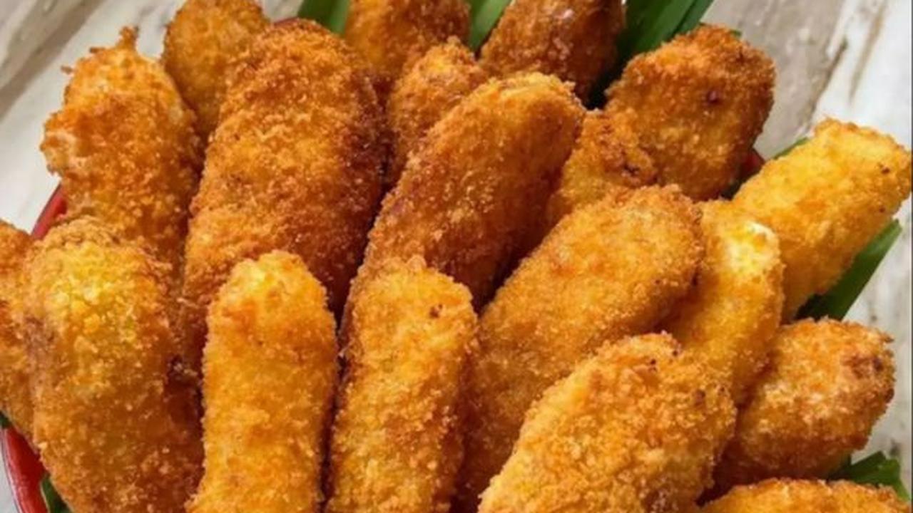5. Pisang Goreng Pasir<br>