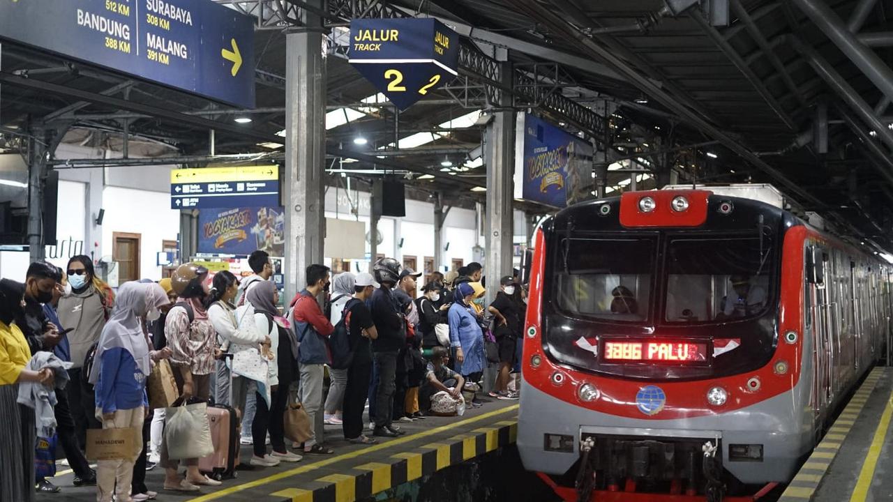 Tembus 931 Ribu Pengguna Juli 2025, KRL Jadi Andalan Transportasi di Yogjakarta-Solo
