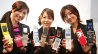 Kondisi tersebut terjadi akibat tingginya harga smartphone di Jepang.