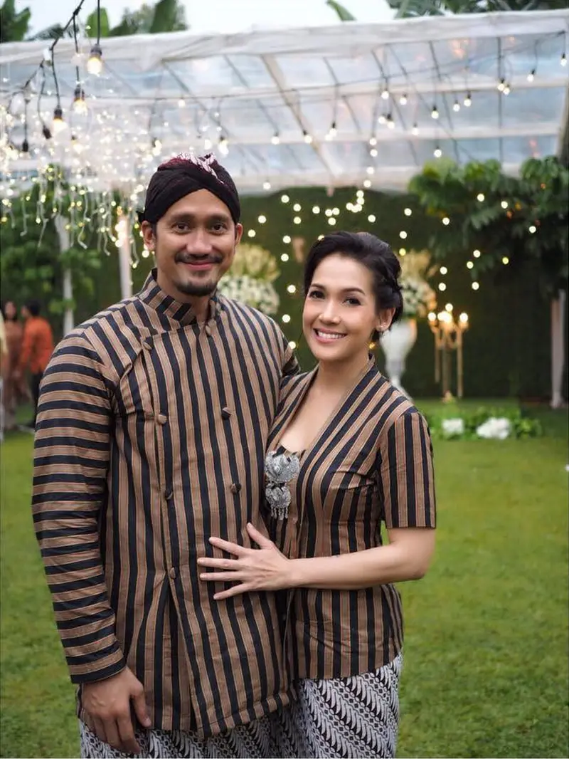 [Bintang] Tora Sudiro dan Mieke Amalia