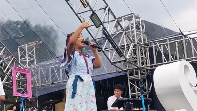 Idgitaf di Festival Sunset di Kebun (Fimela/Soraya Fitriyani)