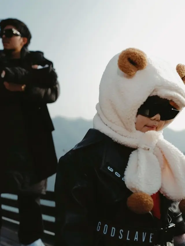 Atta Halilintar mengajak keluarga kecilnya liburan di Korea, potret Ameena bikin netizen gemas