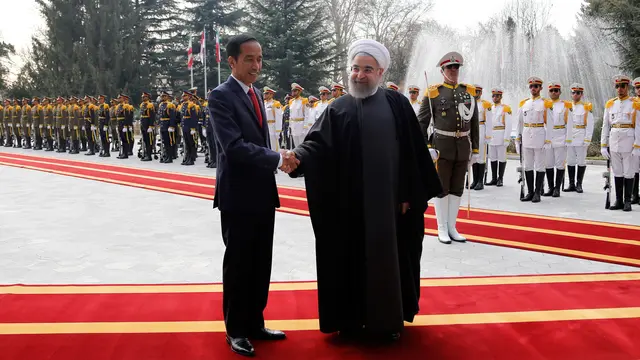 20161214-Kunjungan-Jokowi-ke-Iran-AFP