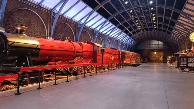 Hogwarts Express di Warner Bros. Studio Tour Tokyo - The Making of Harry Potter. (Nila Chrisna).