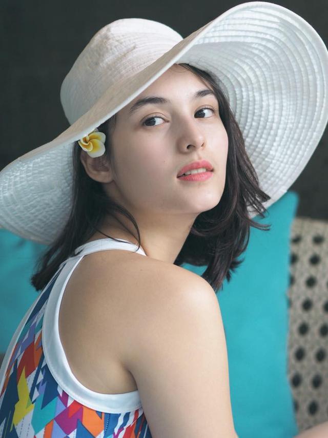 [Bintang] Chelsea Islan