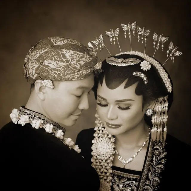 Kartika Sary, adik Yuni Shara dan KD (Instagram/kartikasary)