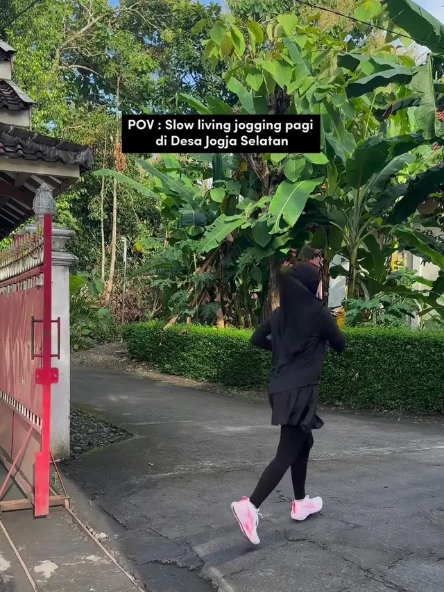 Rara Nawangsih Tinggal di Desa