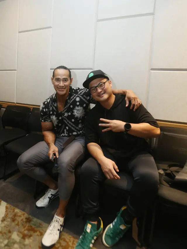 Ade Rai dan Roy Irawan