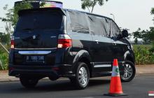 Cara Sederhana dan Aman Parkir Mundur untuk Pemula