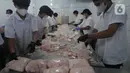 Tidak hanya untuk produk dalam negeri saja, kewajiban sertifikasi halal juga diberlakukan untuk produk dari luar negeri yang beredar di Indonesia. (merdeka.com/Imam Buhori)