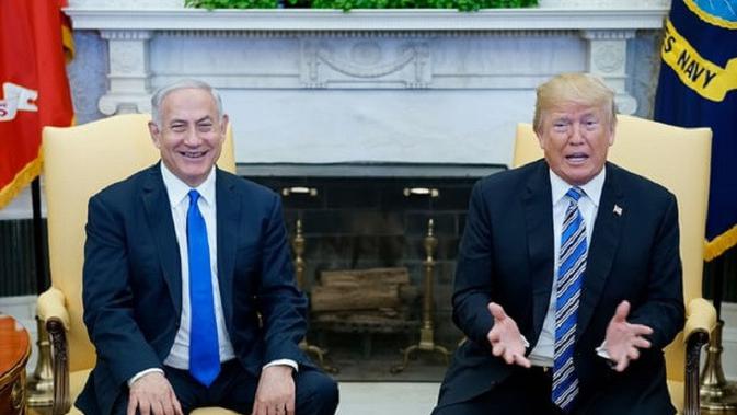 Presiden AS Donald Trump dan PM Israel Benjamin Netanyahu di Oval Office, Gedung Putih, pada tanggal 5 Maret 2018 di Washington DC. (Mandel Ngan / AFP)