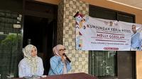 Melly Goeslaw, menggelar kegiatan reses di Bandung yang diisi dengan edukasi seputar Undang-Undang Hak Cipta serta sosialisasi beasiswa Kartu Indonesia Pintar (KIP) dan Program Indonesia Pintar (PIP). (IST)