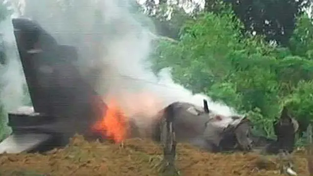 Detik-detik Setelah Pesawat TNI AU Jatuh