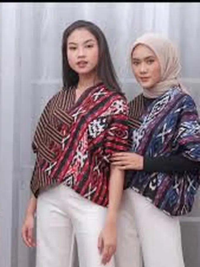 Inspirasi Model Atasan Batik Wanita untuk Tampilan Santai dan Elegan, Wajib Dimiliki di 2025