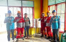 PLN Hadirkan Energi Surya untuk Empat Sekolah Terpencil di Kabupaten Sula, Tingkatkan Kualitas Pendidikan