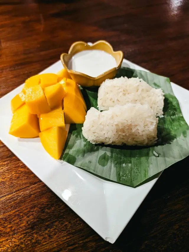 Bahan-Bahan Mango Sticky Rice